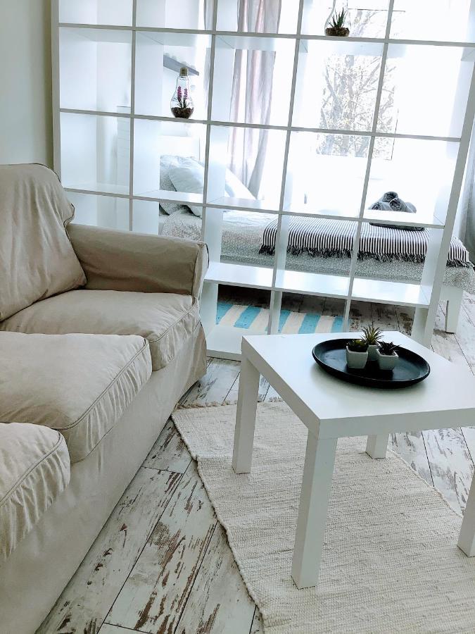 Cosy&White Apartment In Daugavpils Extérieur photo